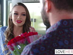 Naomi Swann gives feet and anal treat for Valentines Day