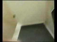 Amateur big boobed gets quickie in changing room