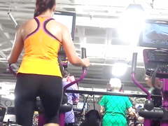 Candid 06 nice gym ass hard bulge watcher hidden cam slow mo